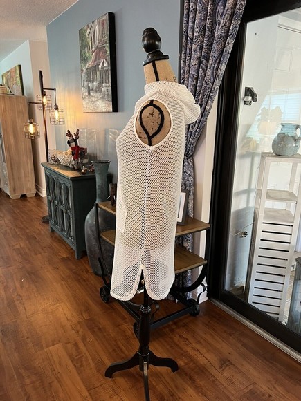 Cotton Candy mesh cover up M white - Picture 2 of 8